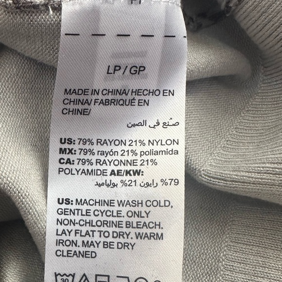 NWT! White House White Market Animal Print Cardigan Sweater Size Large Petite - Picture 7 of 7